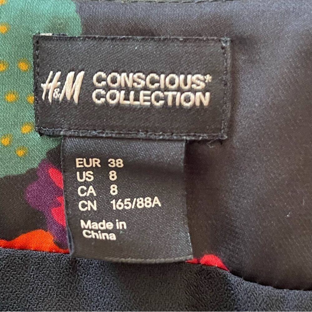 H&M Conscious Floral Satin Dress Size 8 Black Multi Whimsigoth Cocktail kimono - Picture 11 of 16